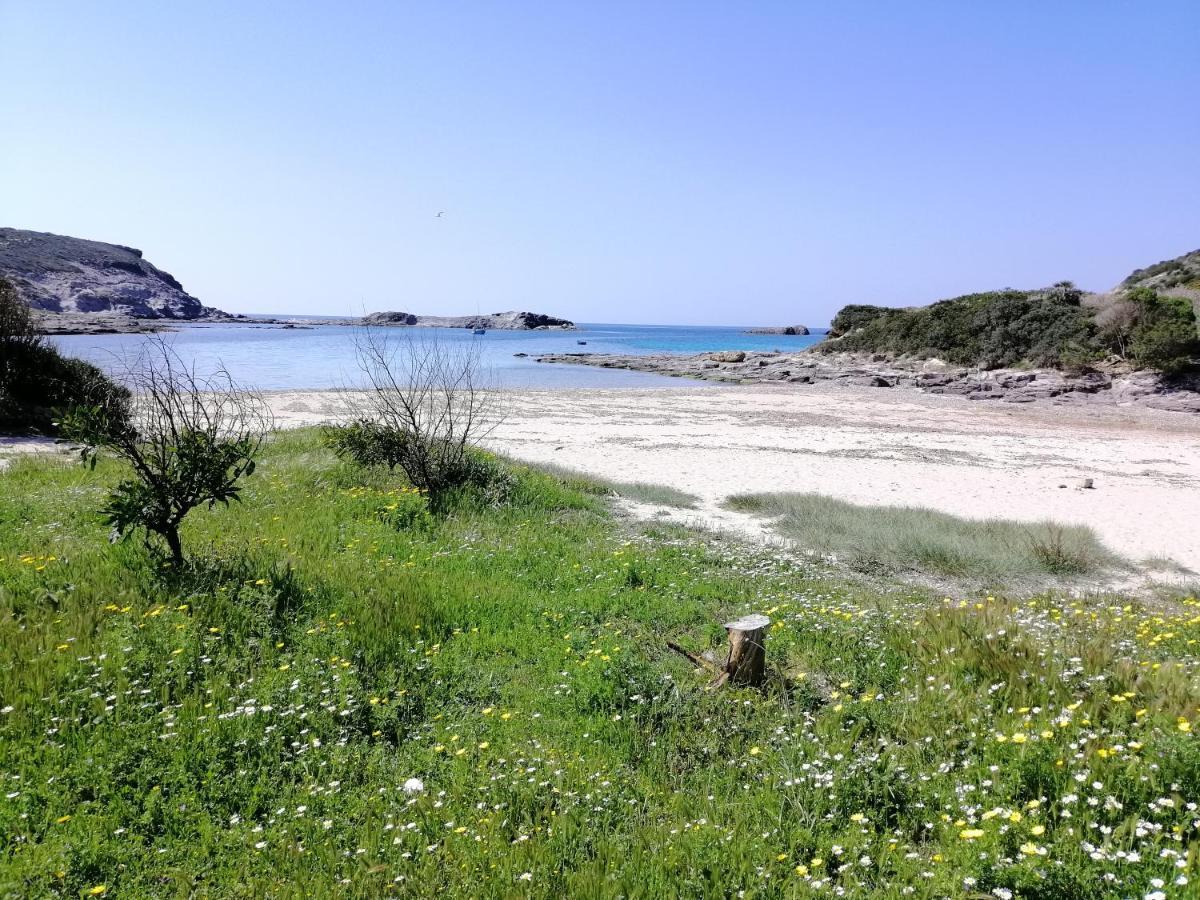 B&B Glamping Semaforo Capo Sperone SantʼAntìoco Εξωτερικό φωτογραφία