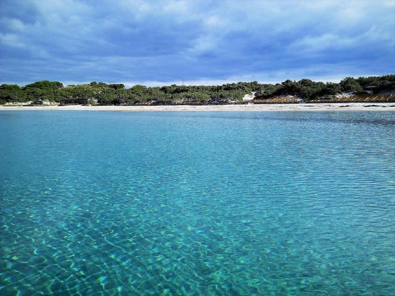 B&B Glamping Semaforo Capo Sperone SantʼAntìoco Δωμάτιο φωτογραφία